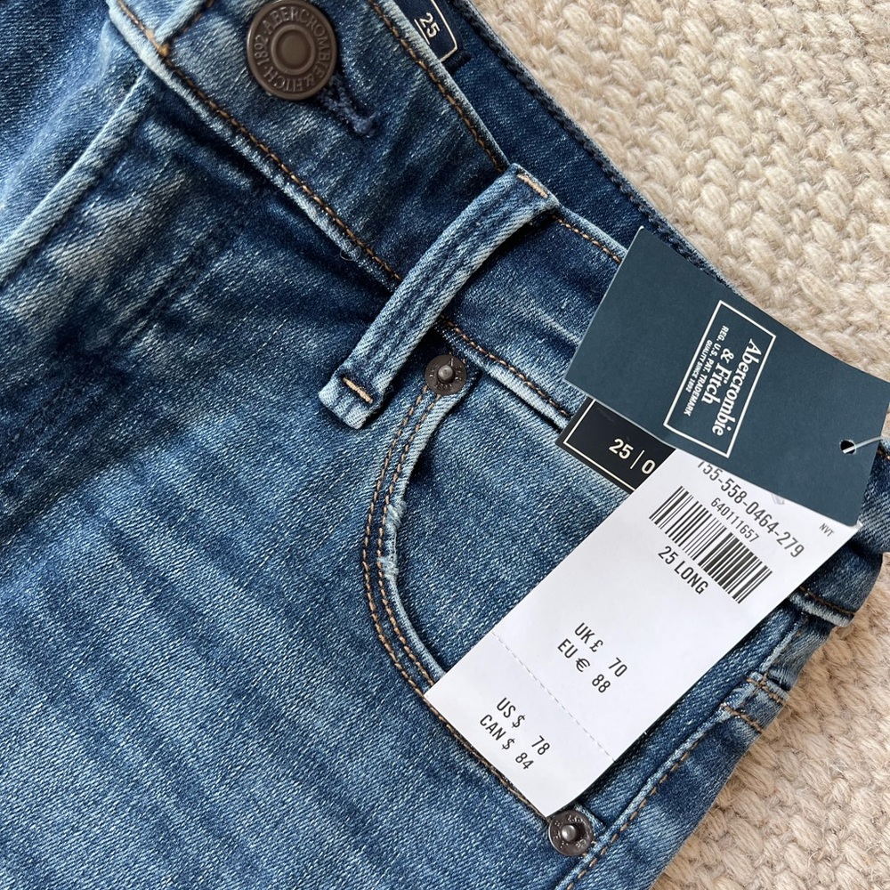 Abercrombie & Fitch high rise skinny jean size 25 long. New with tags - Picture 2 of 3